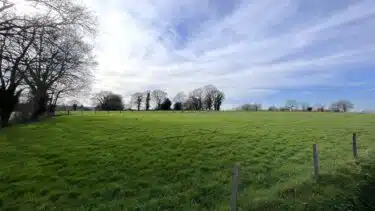 Achat terrain constructible Mayenne de 1250 m²